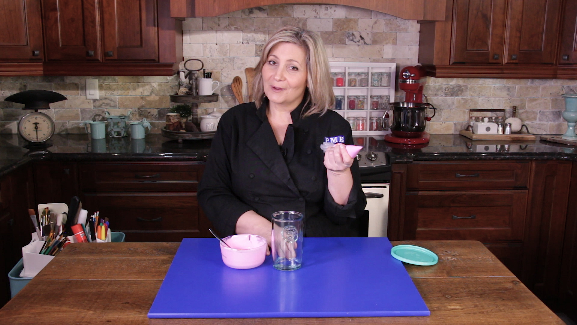 Filling Your Icing Bag Trick Cookie & Cake Decorating Piping Royal